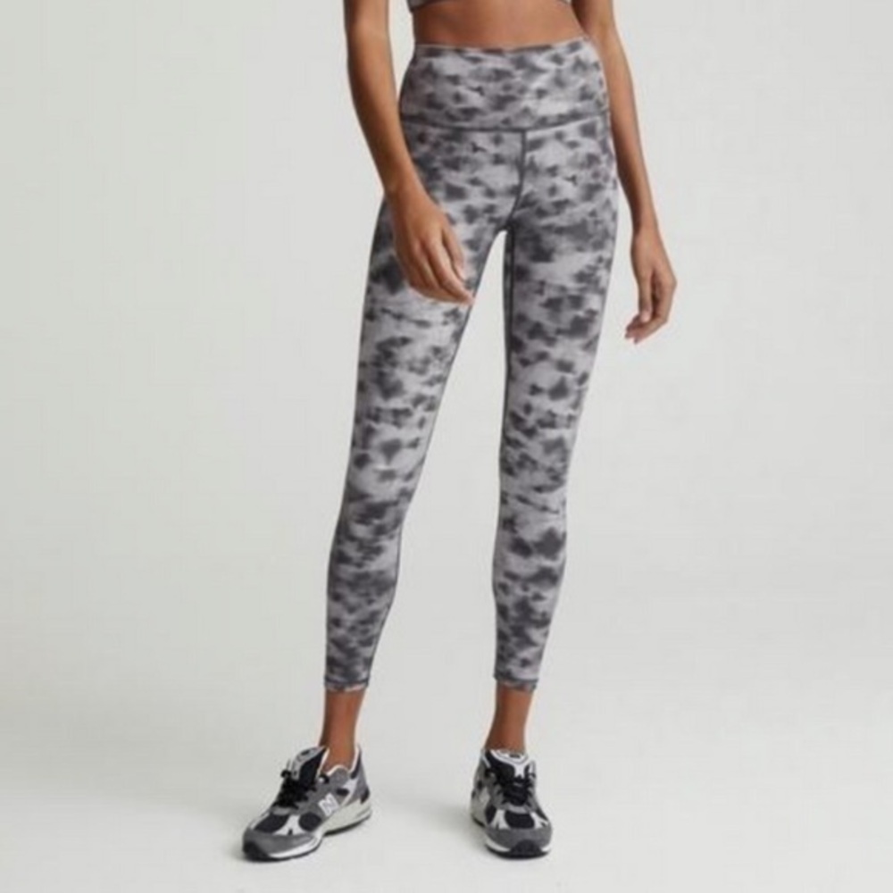 Varley Let's Go Leggings in Concrete Leaf